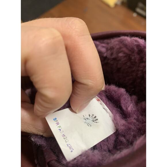 UGG Women’s Boots Classic Short Purple Metallic Spots Size 9 - Picture 9 of 13